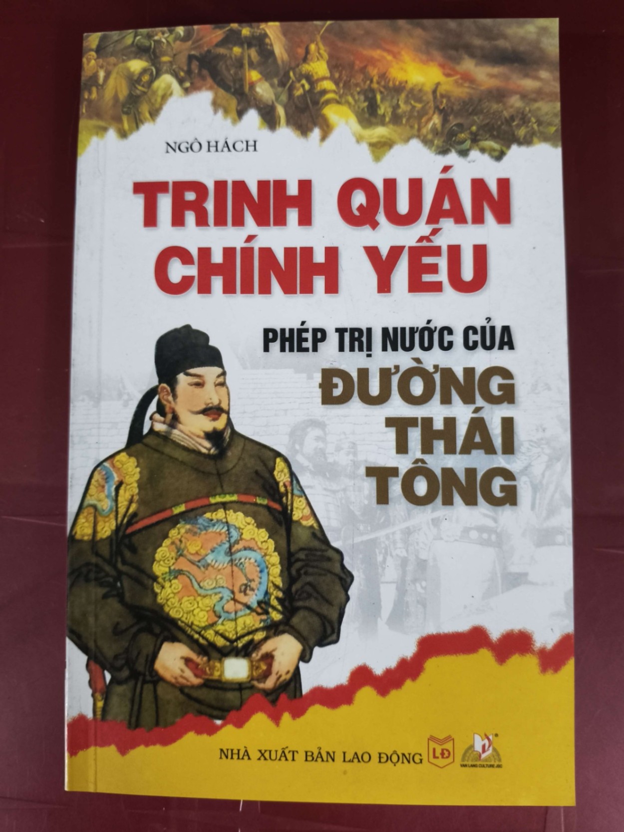 Trinh quán chính yếu Xb 2012 - 343 trang LỊCH SỬ - CHÍNH TRỊ - TRIẾT HỌC ANTQ0810
