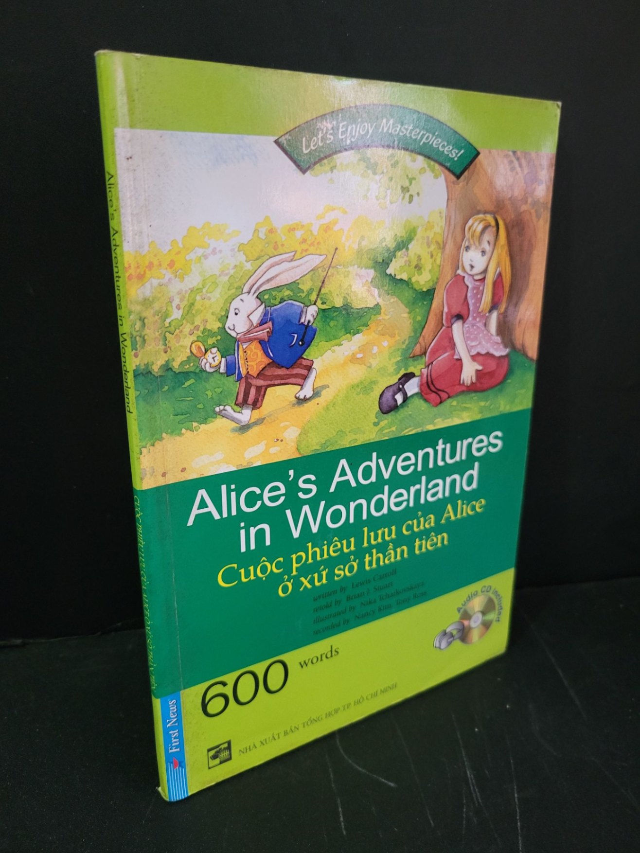 Alice's Adventures in Wonderland Cuộc phiêu lưu của Alice ở xứ sở thần tiên mới 80% bẩn bìa, ố nhẹ, tróc gáy nhẹ 2014 HCM3004 HỌC NGOẠI NGỮ (NSX)
