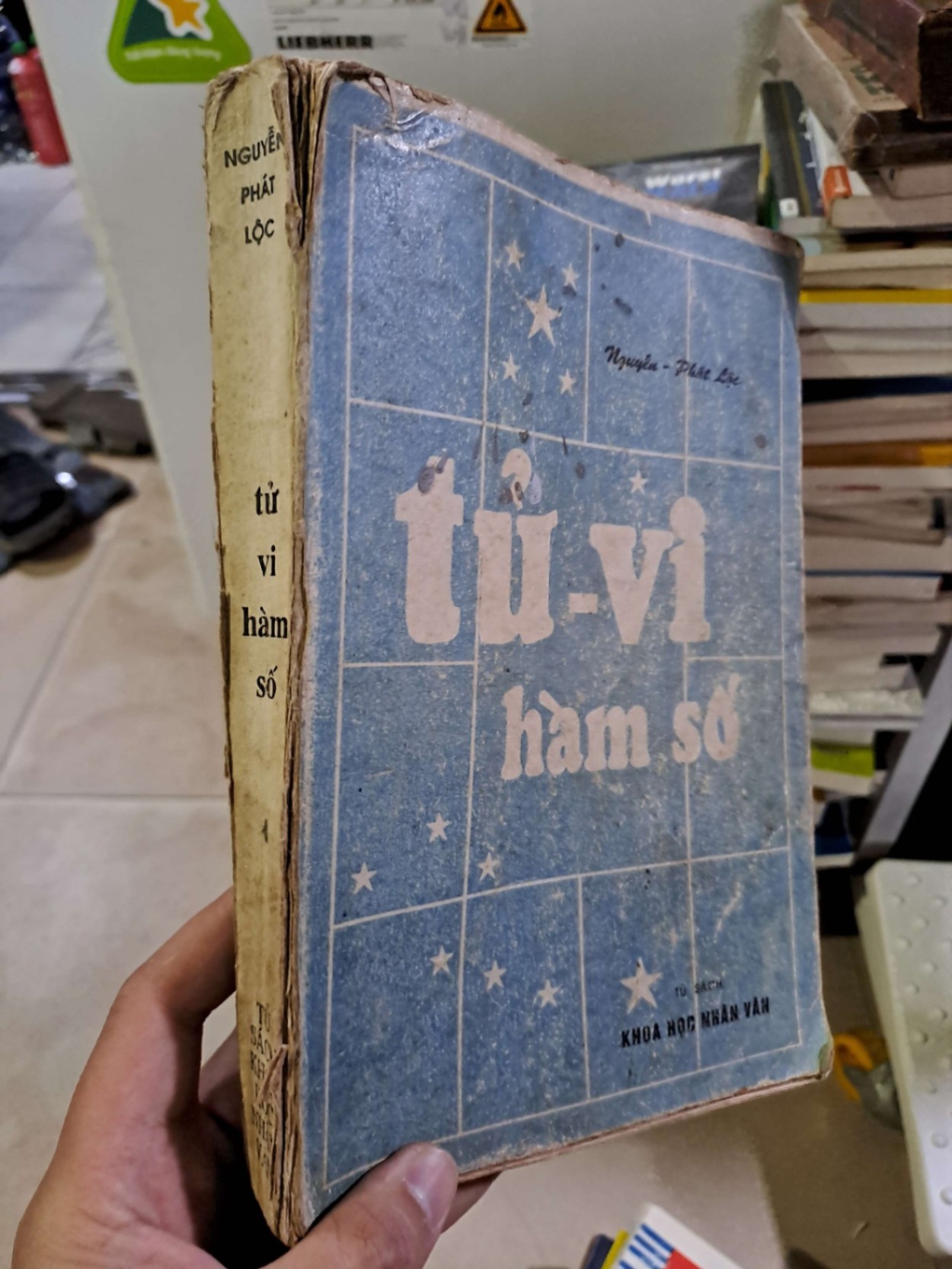 Tử vi hàm số mới 70% ố rách gáy Nguyễn Phát Lộc 1972 TÂM LINH - TÔN GIÁO - THIỀN HCM2908