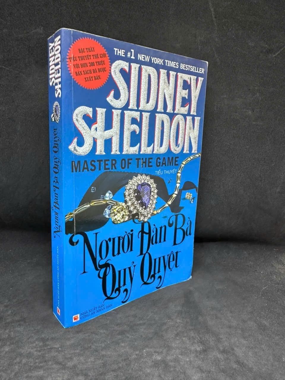 [Phiên Chợ Sách Cũ] Người Đàn Bà Quỷ Quyệt, 2011 - Sidney Sheldon H1108 SBM