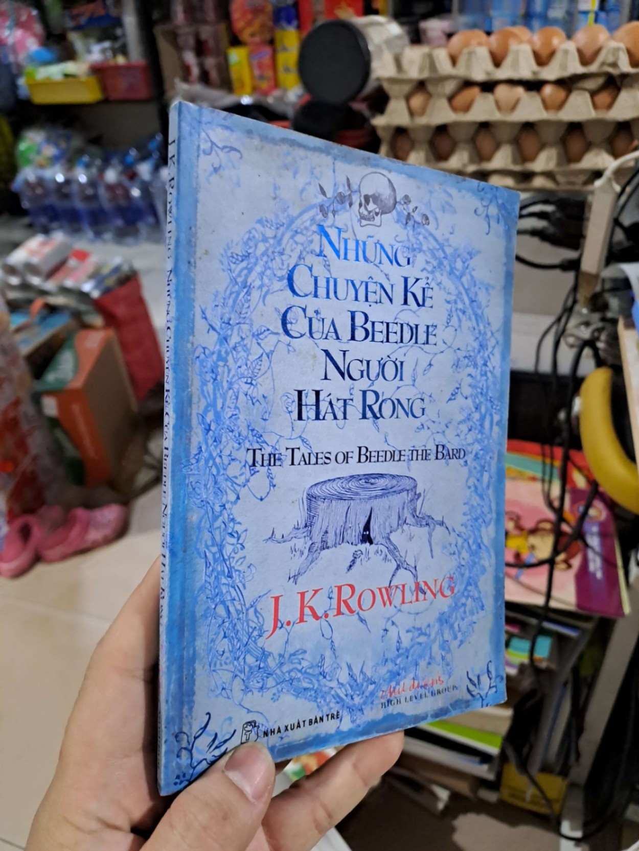 Những Chuyện Kể Của Beedle Người Hát Rong - J.K. Rowling - 2008 mới 80% ố - VĂN HỌC - HCM3012 (NSX)
