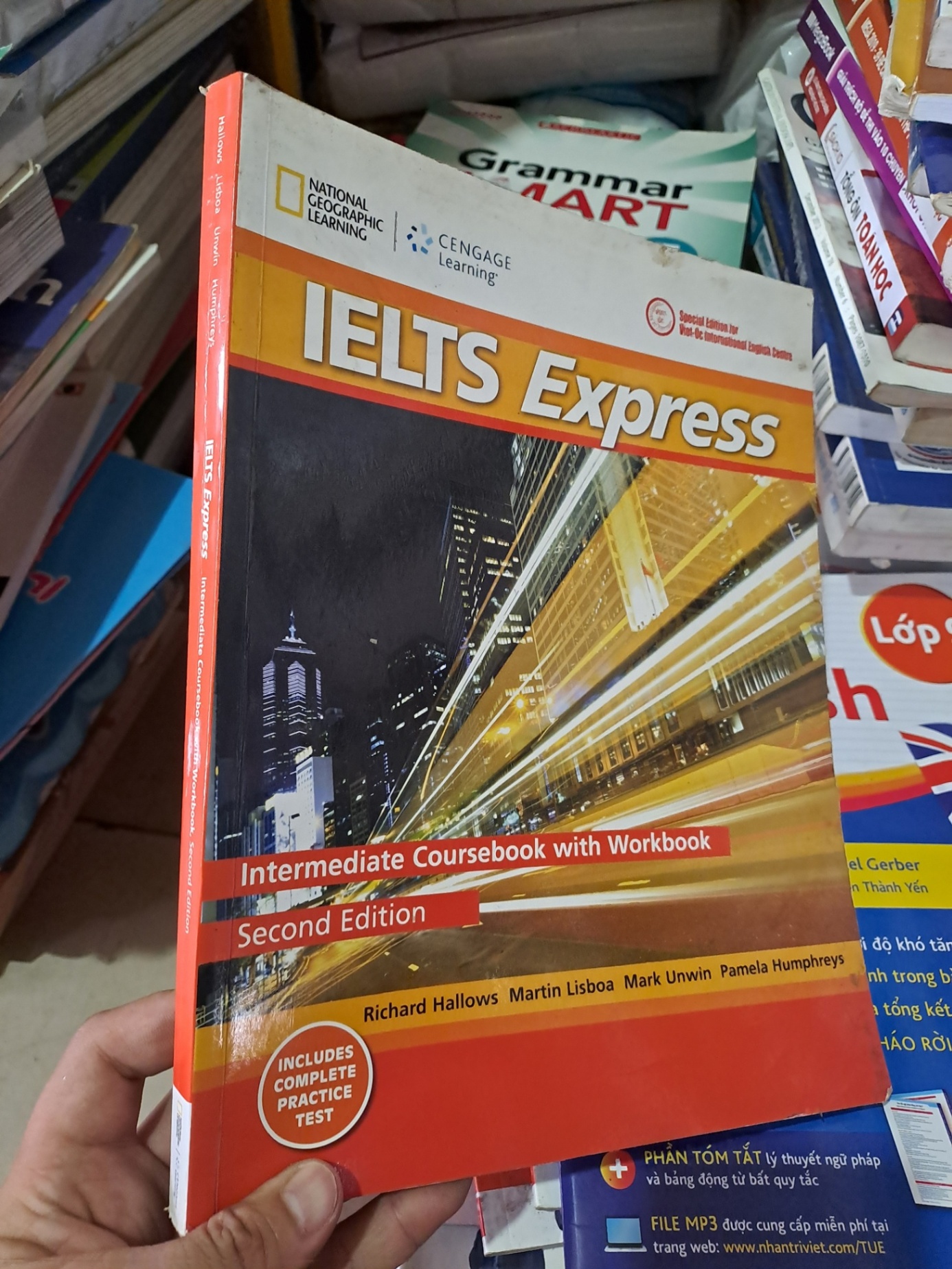 IELTS express intemediate coursebook with workbook mới 90% HCM0808 HỌC NGOẠI NGỮ