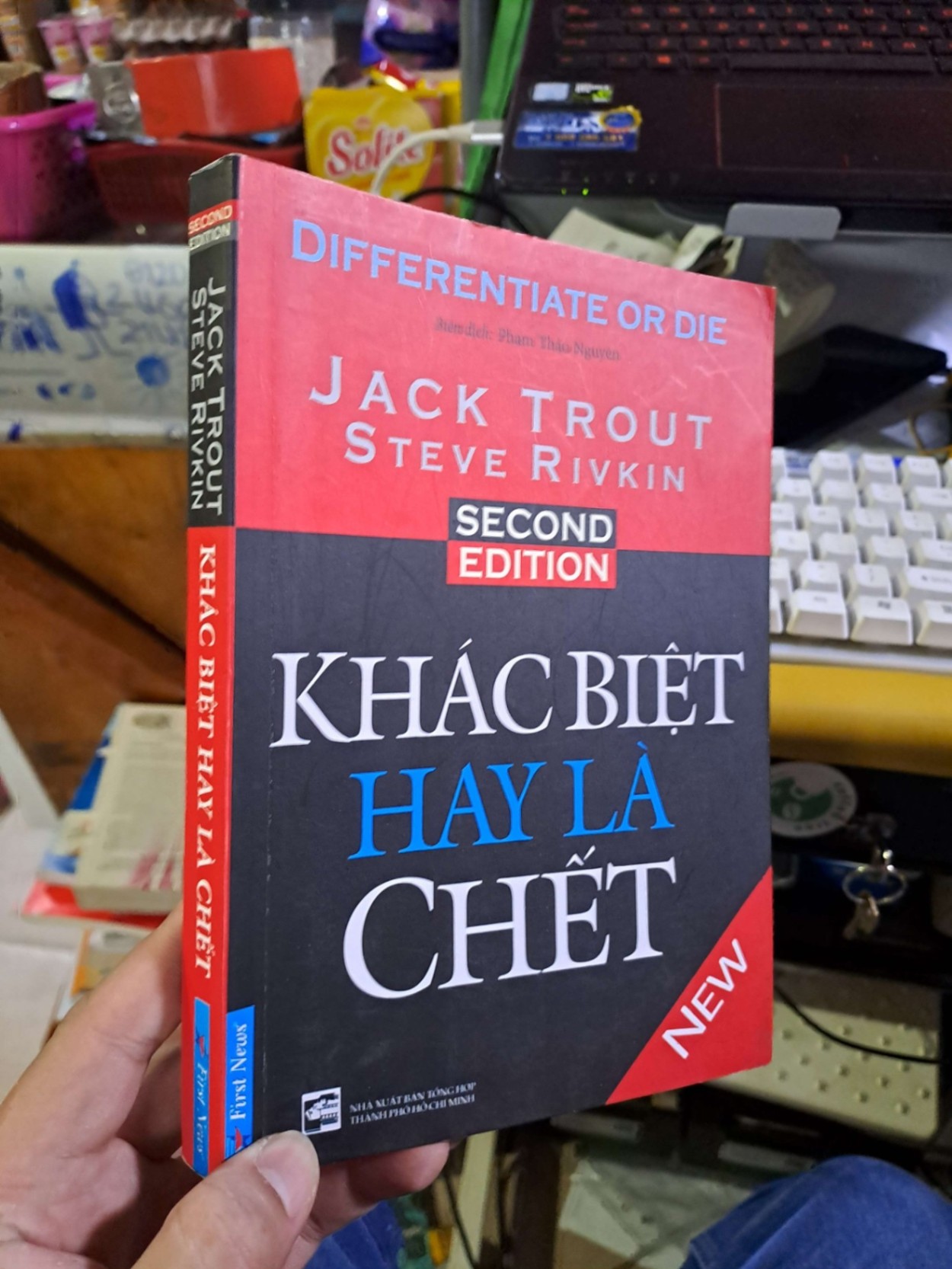 Khác biệt hay là chết - Jack Trout - Steve Rivkin KỸ NĂNG HCM1008 (NSX)