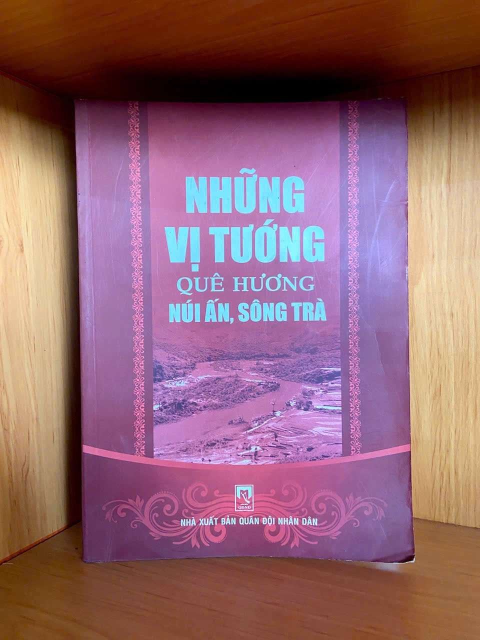 Những vị tướng quê hương Núi Ấn Sông Trà LỊCH SỬ - CHÍNH TRỊ - TRIẾT HỌC VAVO0810