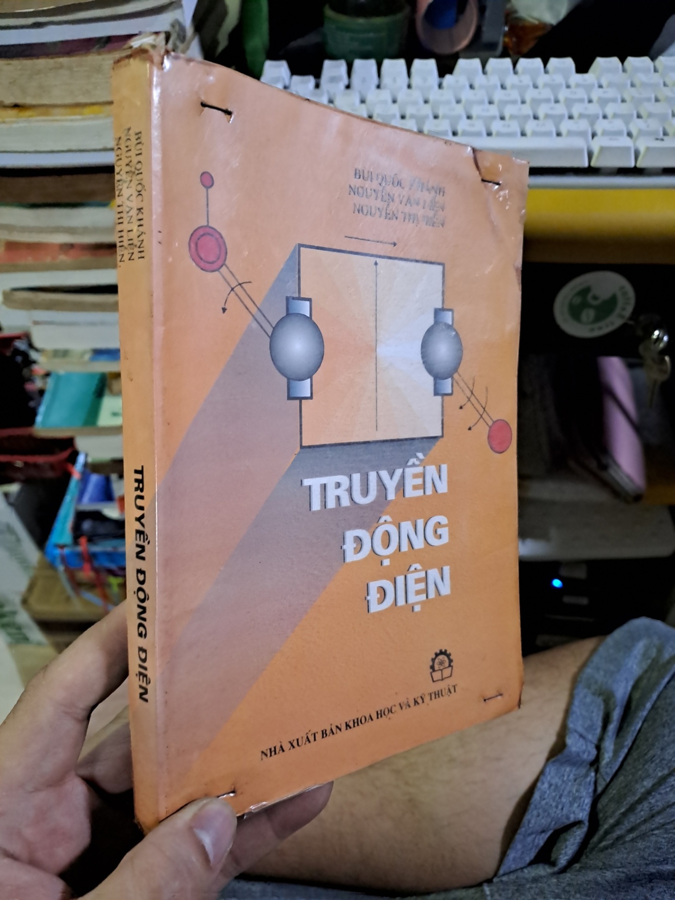 Truyền động điện mới 80% ố có chữ ký 2001 GIÁO TRÌNH, CHUYÊN MÔN HCM1709 (NSX)