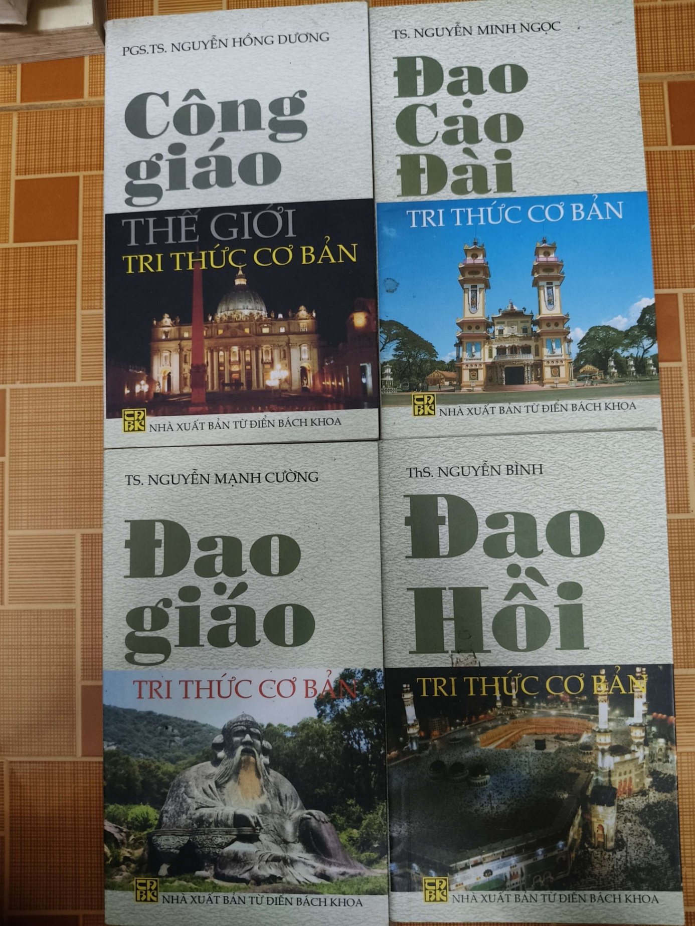 Đạo Giáo - Đạo Hồi - Công Giáo - Cao Đài tri thức cơ bản - 2012 - 865 trang - TÂM LINH - TÔN GIÁO - THIỀN - ANTQ2911-53