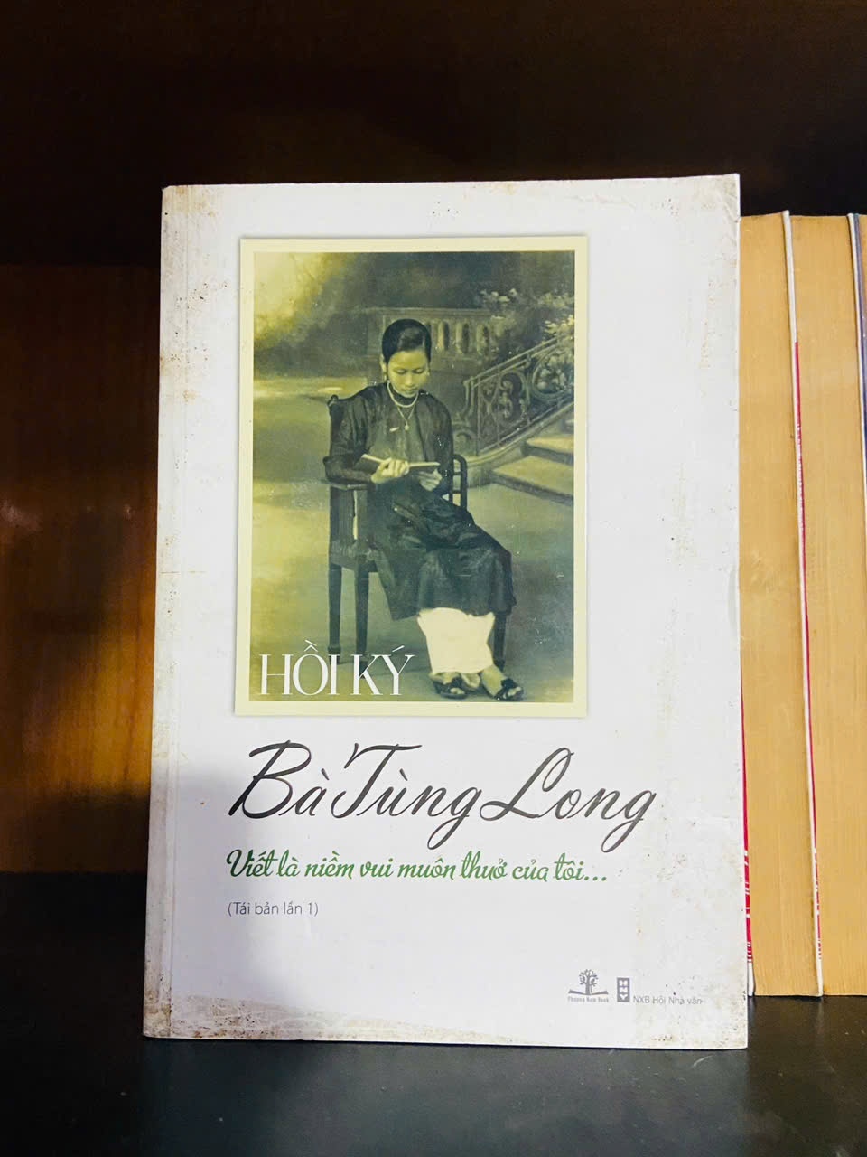 Bà Tùng Long: Viết là niềm vui muôn thuở của tôi - VĂN HỌC - VAVO1211