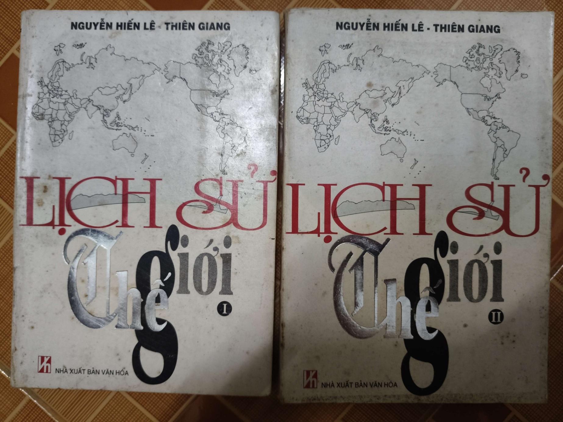 Lịch sử thế giới - 1995 - 885 trang - LỊCH SỬ - CHÍNH TRỊ - TRIẾT HỌC - SLSCTLIRNHOASACSLSCTANTQ3112-173