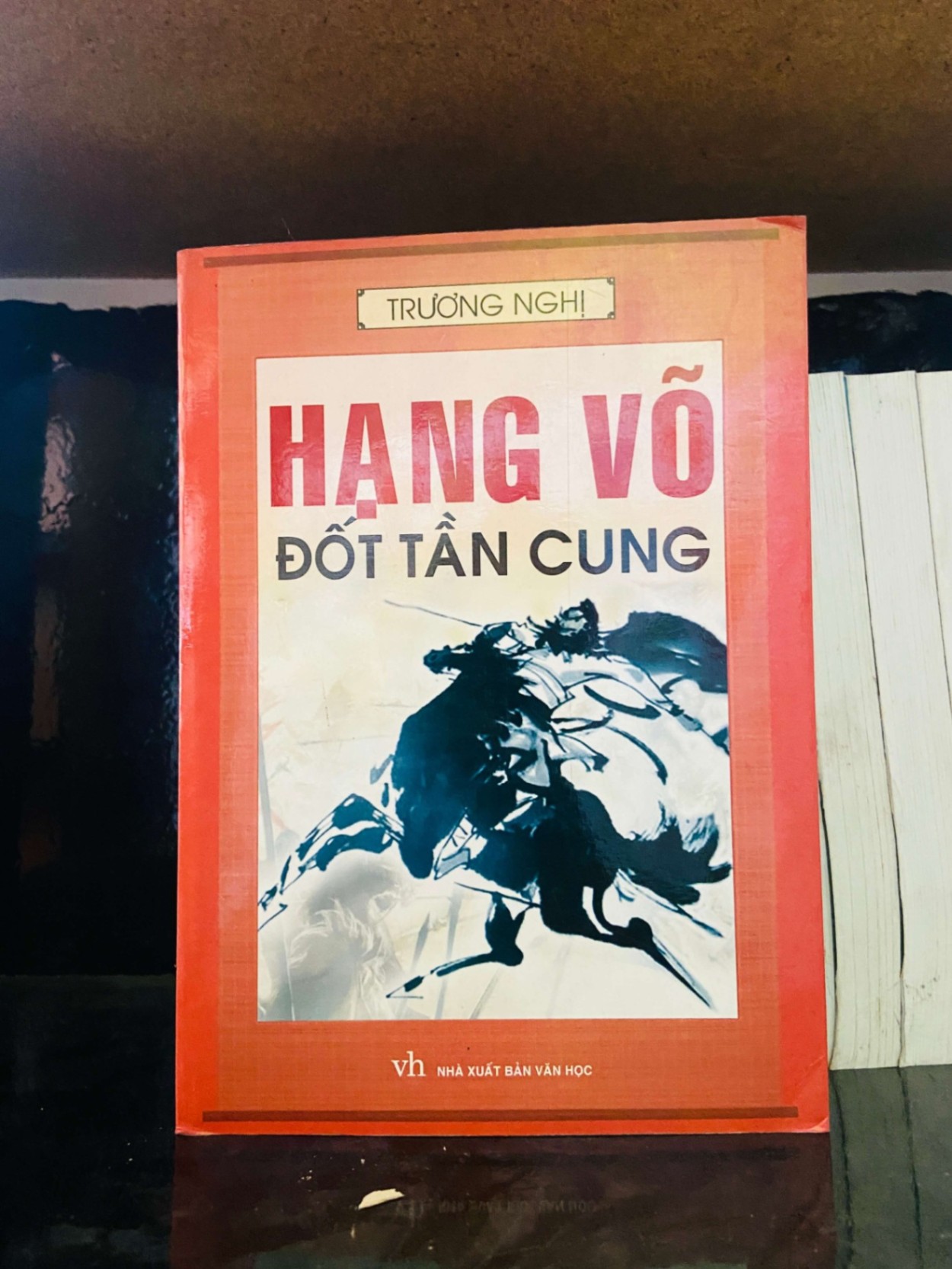 Hạng Võ đốt Tần Cung - Trương Nghị VĂN HỌC VAVO0810
