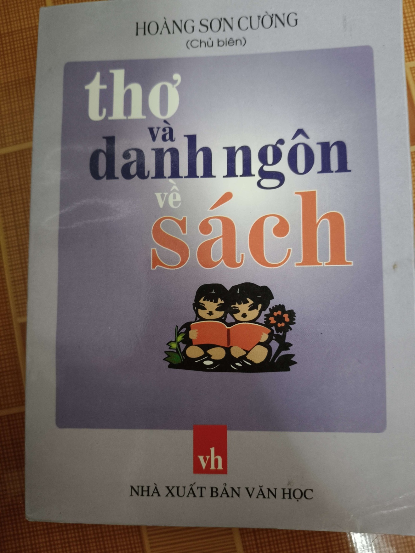 Thơ và danh ngôn về sách - 2003 - 271 trang - VĂN HỌC - ANTQ2911-32