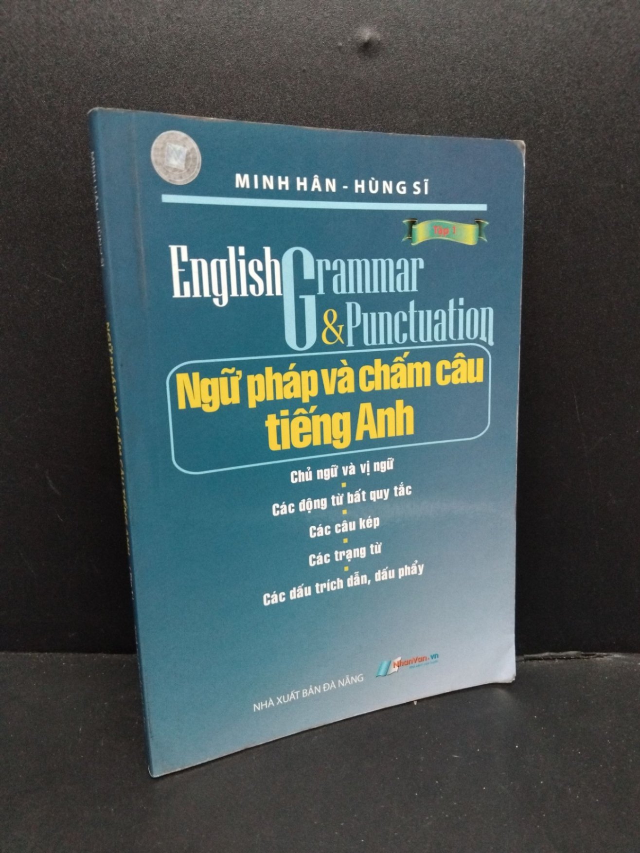 Ngữ pháp và chấm câu tiếng anh tập 1 2011 mới 90% ố nhẹ HCM1906 Minh Hân SÁCH HỌC NGOẠI NGỮ (NSX)