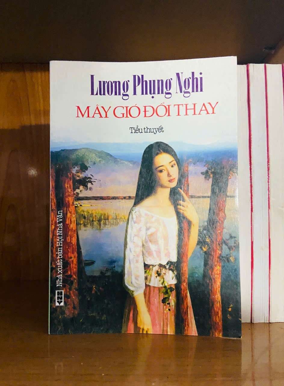 Mây gió đổi thay - Lương Phụng Nghi VĂN HỌC VAVO0810