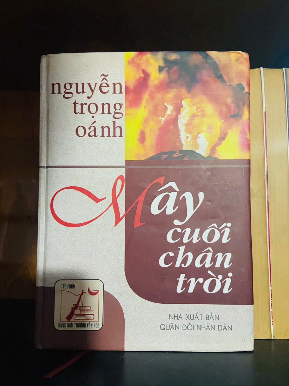 Mây cuối chân trời / Nguyễn Trọng Oánh VĂN HỌC VAVO2012-126