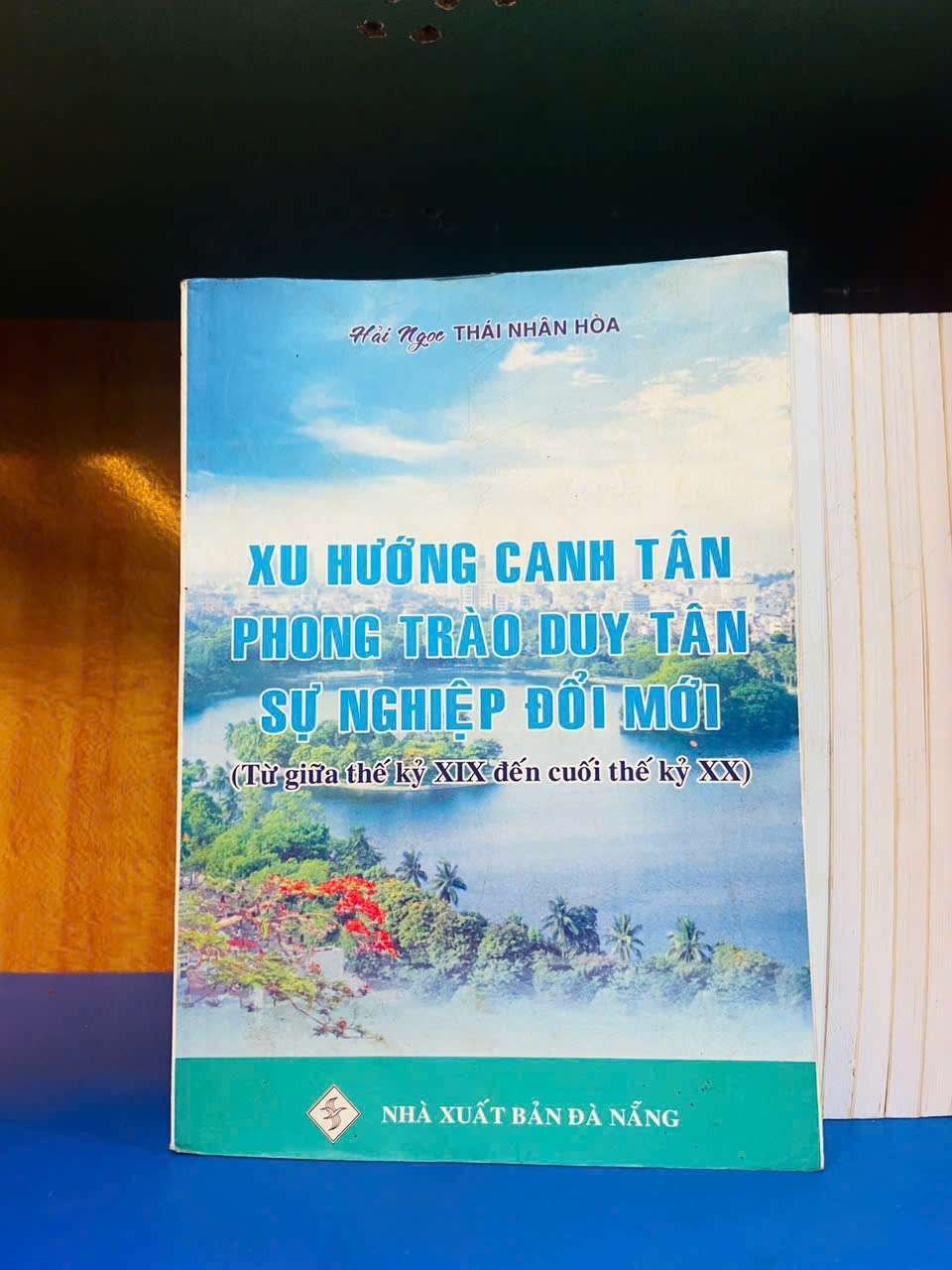 Xu hướng canh tân phong trào Duy Tân sự nghiệp Đổi mới - LỊCH SỬ - CHÍNH TRỊ - TRIẾT HỌC - Văn võ - VAVO3110-67