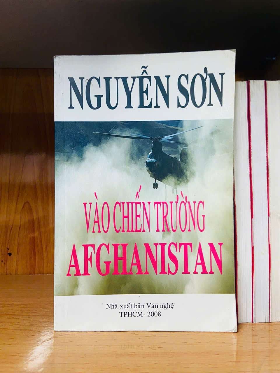 Vào chiến trường Afghanistan - Nguyễn Sơn VĂN HỌC VAVO0810