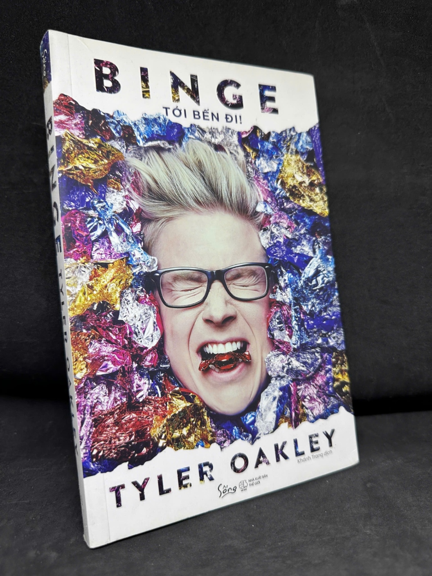 [Phiên Chợ Sách Cũ] Binge: Tới Bến Đi!, 2020 - Tyler Oakley H1809 SBM