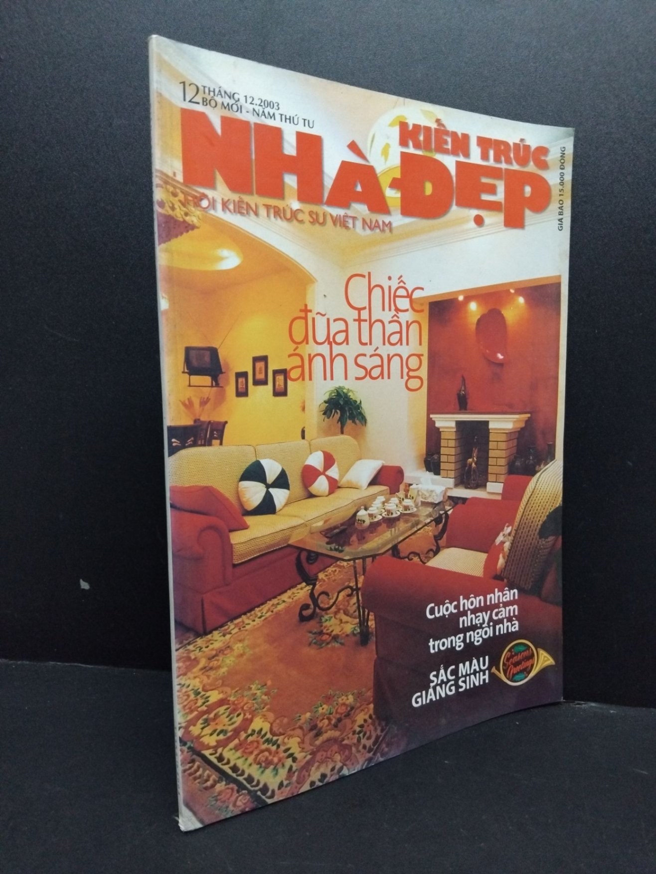 Kiến trúc nhà đẹp - Chiếc đũa thần ánh sáng mới 80% ố nhẹ HCM1008 TẠP CHÍ, THIẾT KẾ, THỜI TRANG