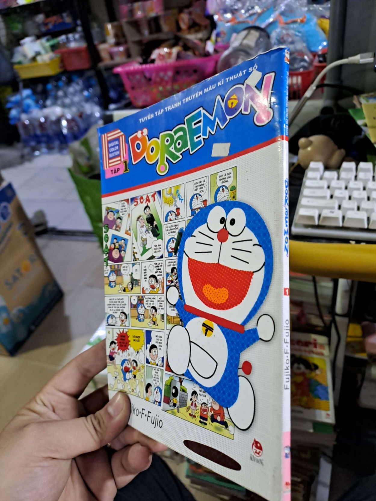 Doraemon 1 tuyển tập tranh truyện màu kĩ thuật số - Fujio - - SÁCH ĐỒNG GIÁ 9K - HCM0111