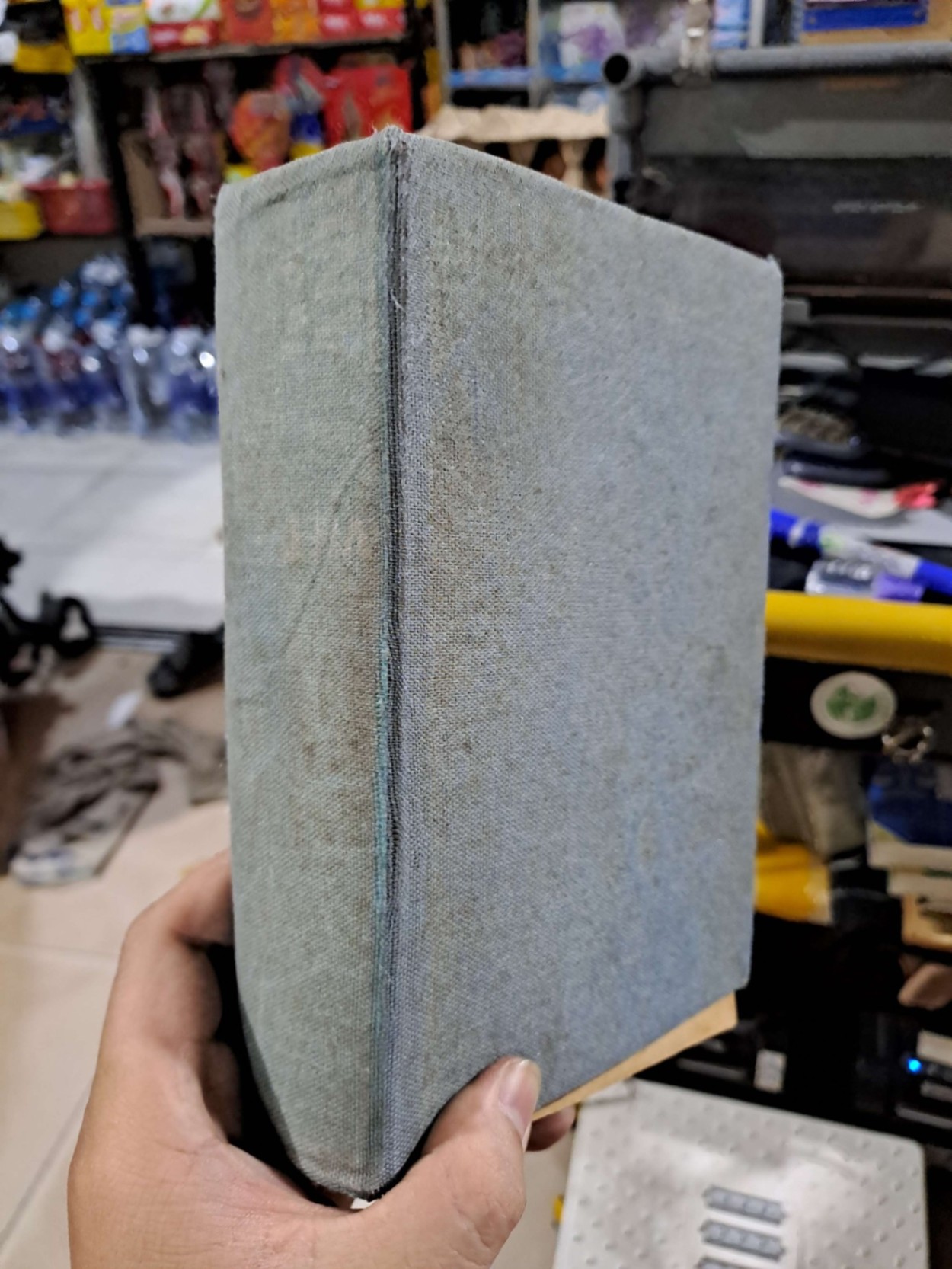 Từ Điển Thường Dùng Anh Việt - mới 70% ố bung gáy - KỸ NĂNG - HCM3012