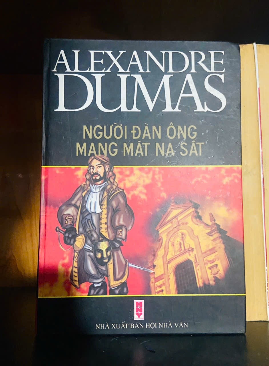 Người đàn ông mang mặt nạ sắt / Alexandre Dumas VĂN HỌC VAVO2012-53