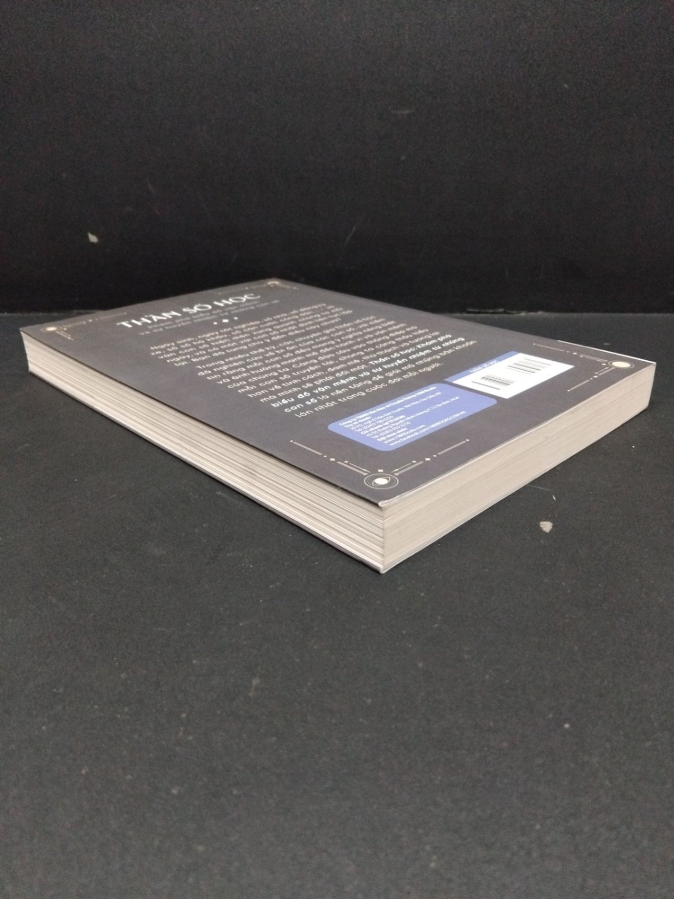 Thần số học mới 90% bẩn nhẹ 2021 HCM1710 Hans Decoz TÂM LINH - TÔN GIÁO - THIỀN (NSX)