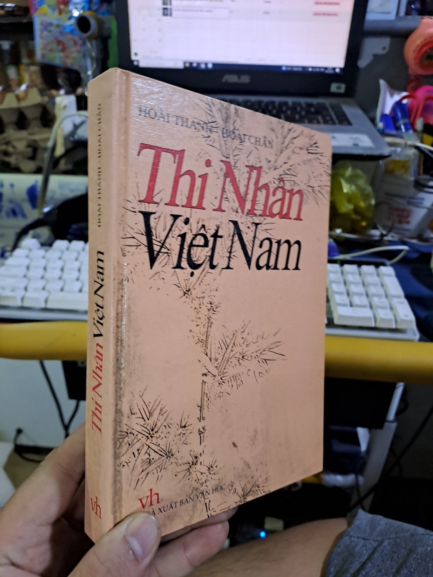 Thi nhân Việt Nam bìa cứng mới 80% ố 2006 Văn học Việt Nam HCM1709