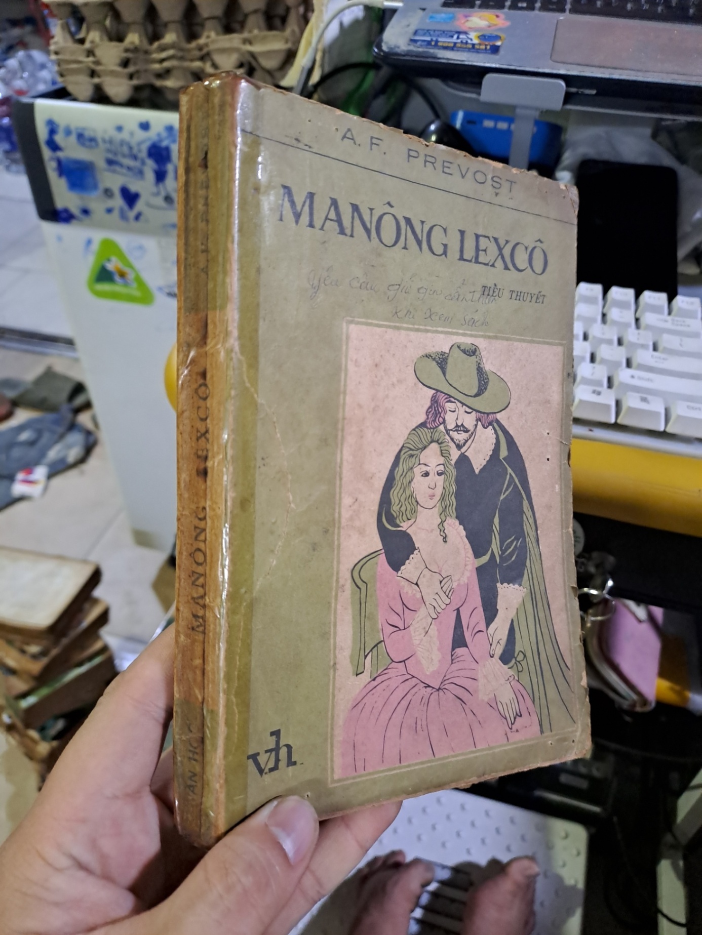 Manông Lexco tiểu thuyết mới 70% ố 1987 Văn học nước ngoài HCM1709 (NSX)