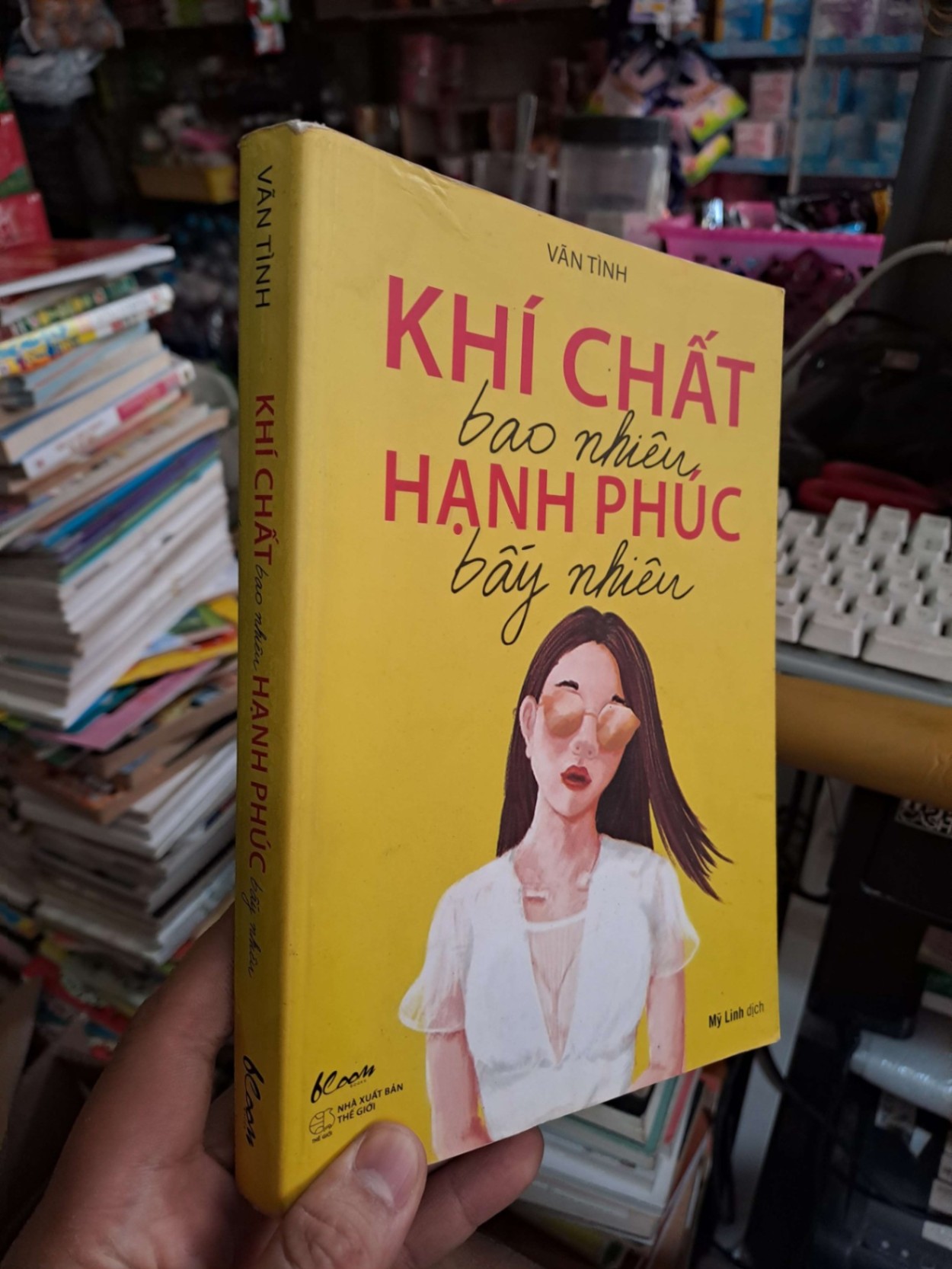 Khí chất bao nhiêu hạnh phúc bấy nhiêu - Vãn Tình - sách in - SÁCH ĐỒNG GIÁ 5K - HCM0111
