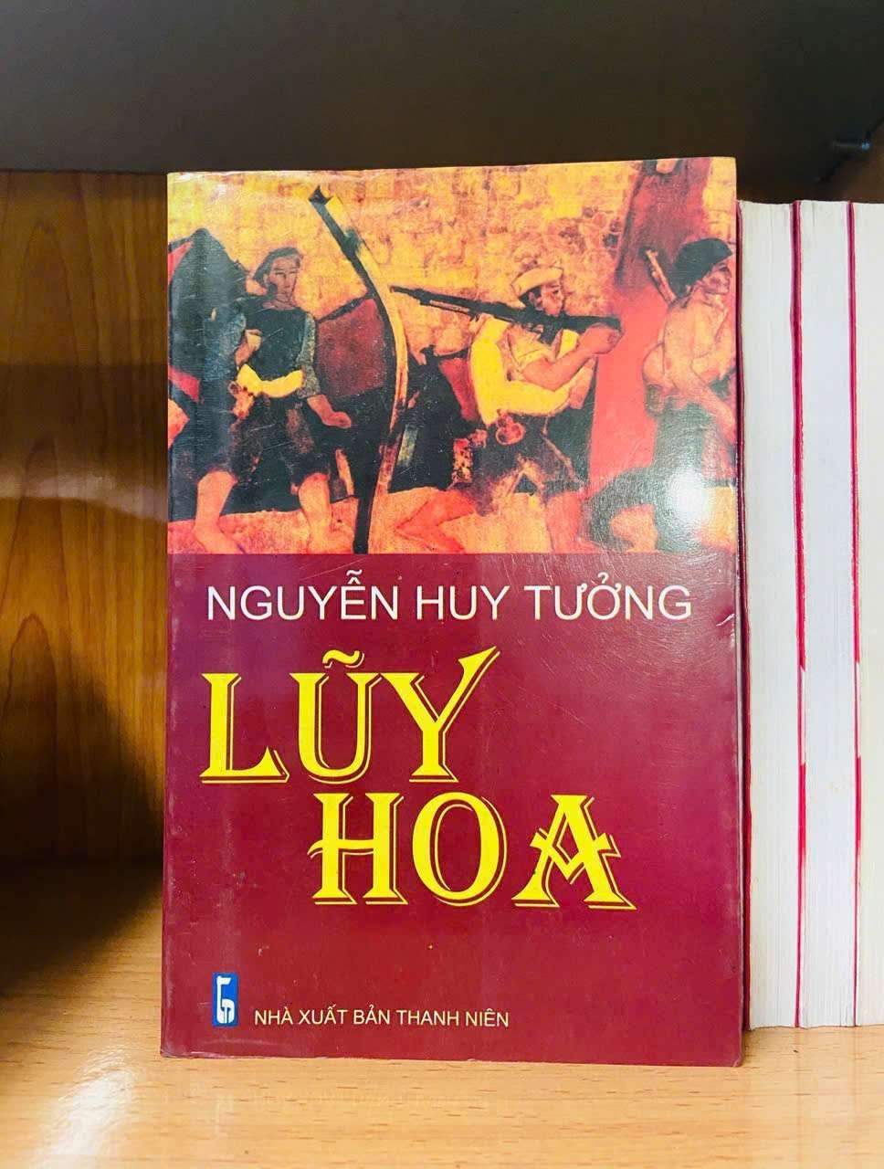 Lũy hoa - Nguyễn Huy Tưởng VĂN HỌC VAVO0810