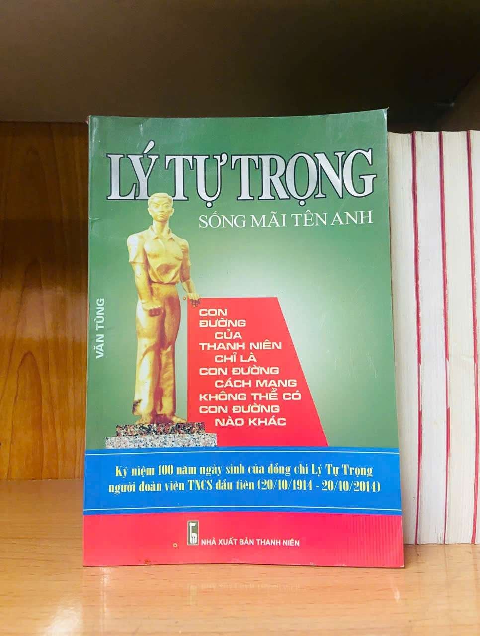 Lý Tự Trọng sống mãi tên anh - Văn Tùng VĂN HỌC VAVO0810