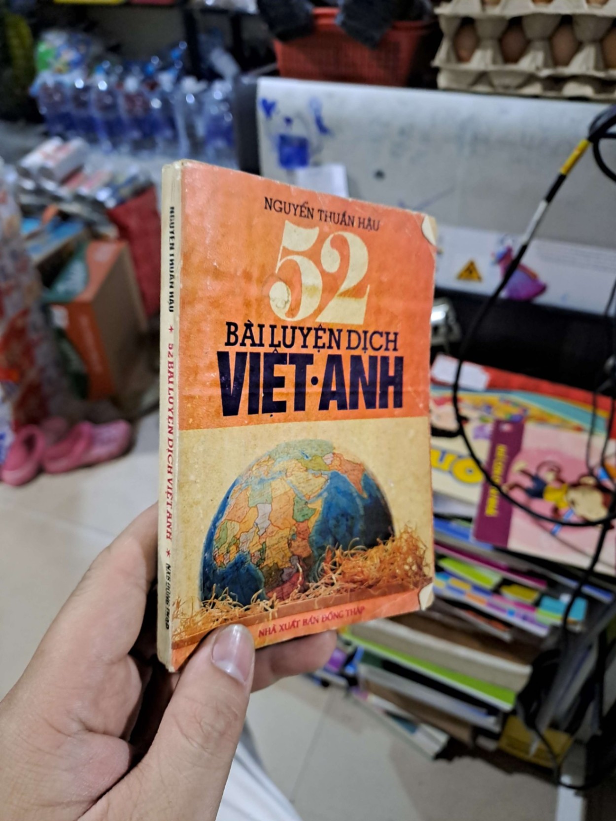 52 Bài Luyện Dịch Việt-Anh - Nguyễn Thuần Hậu - 1994 mới 80% ố - HỌC NGOẠI NGỮ - HCM3012