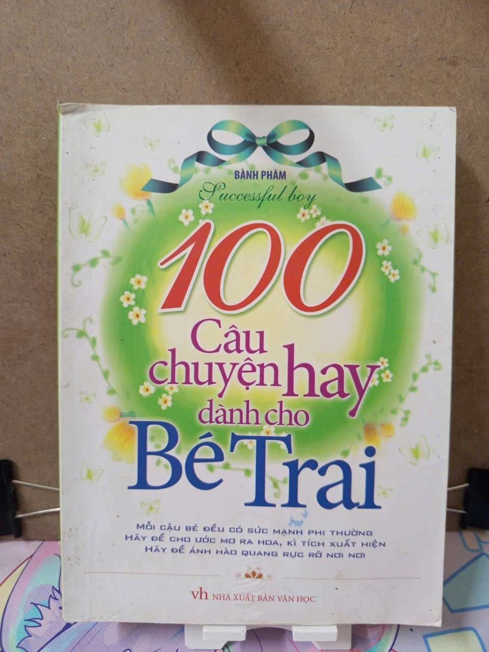 100 câu chuyện hay dành cho bé trai - Bành Phàm MẸ VÀ BÉ RUBO0810