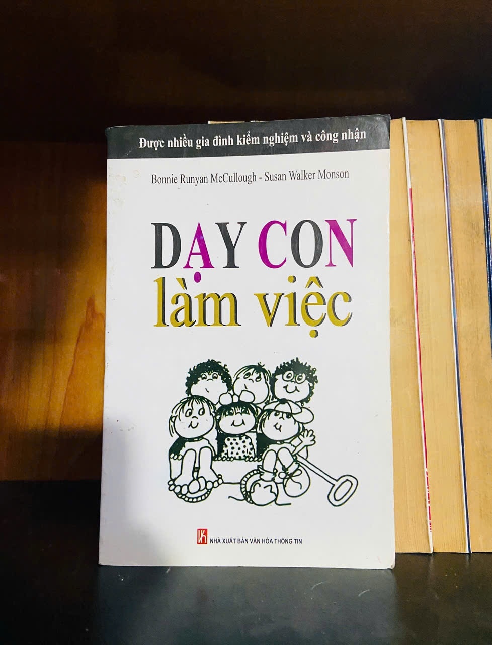 Dạy con làm việc - Mẹ và Bé - VAVO1211