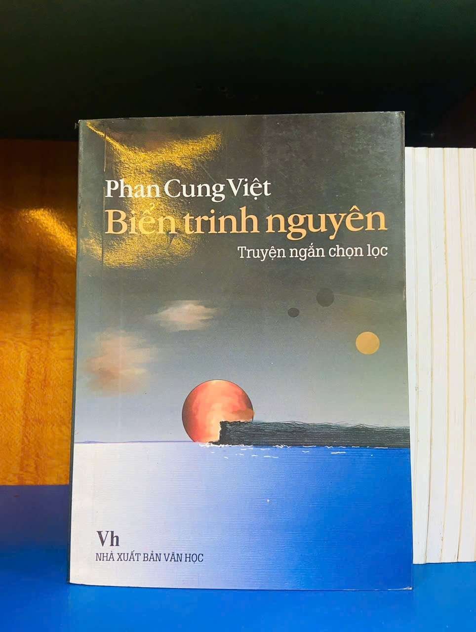 Biển trinh nguyên - Phan Cung Việt - VĂN HỌC - Văn võ - VAVO3110-55