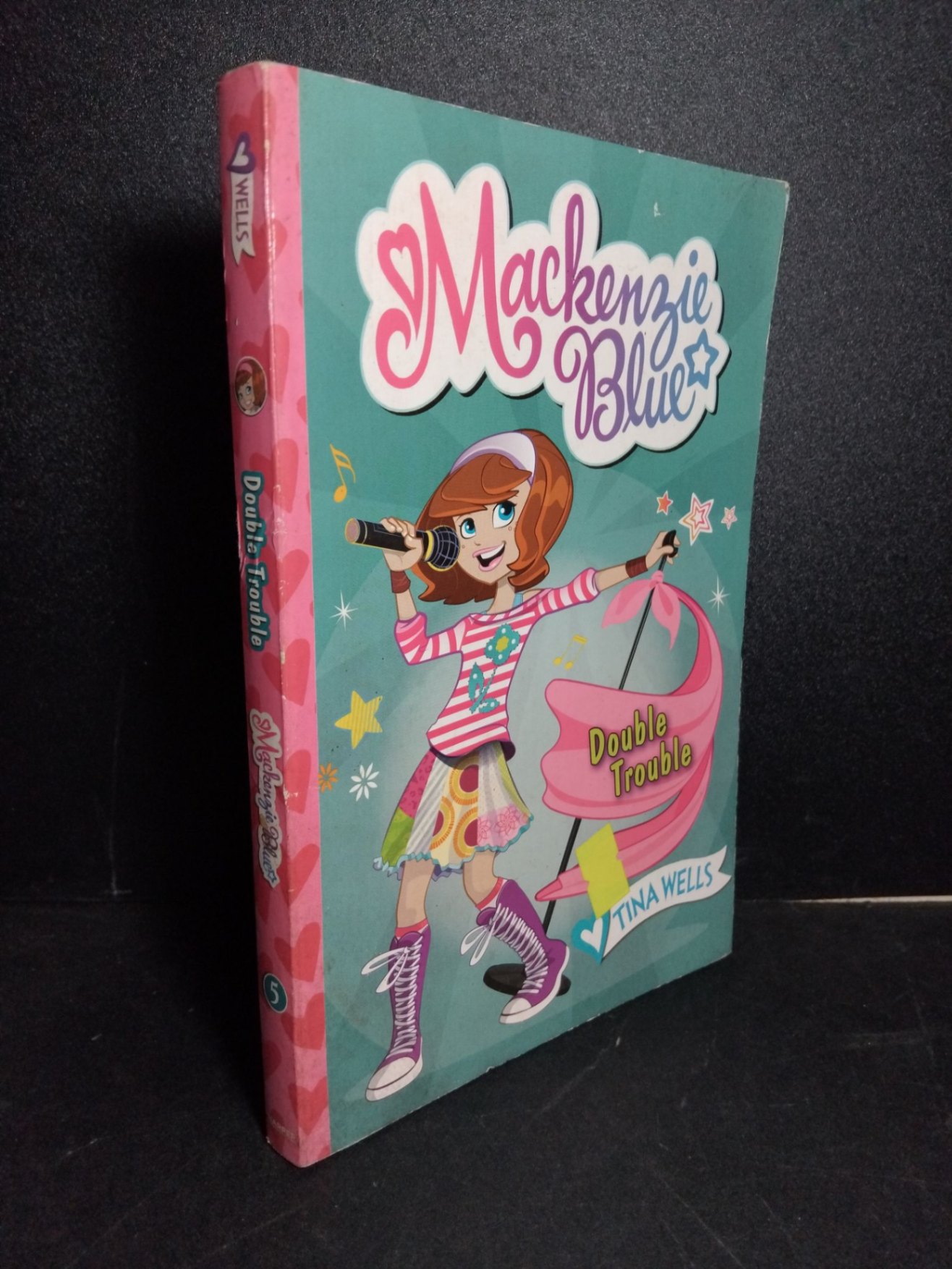 Mackenzie blue 5 Double trouble mới 90% bẩn bìa, ố vàng HCM1001 Tina Wells NGOẠI VĂN