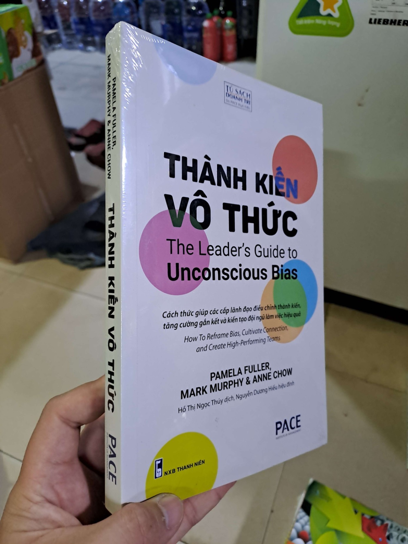 Thành kiến Vô thức mới 100% QUẢN TRỊ HCM2908 (NSX)