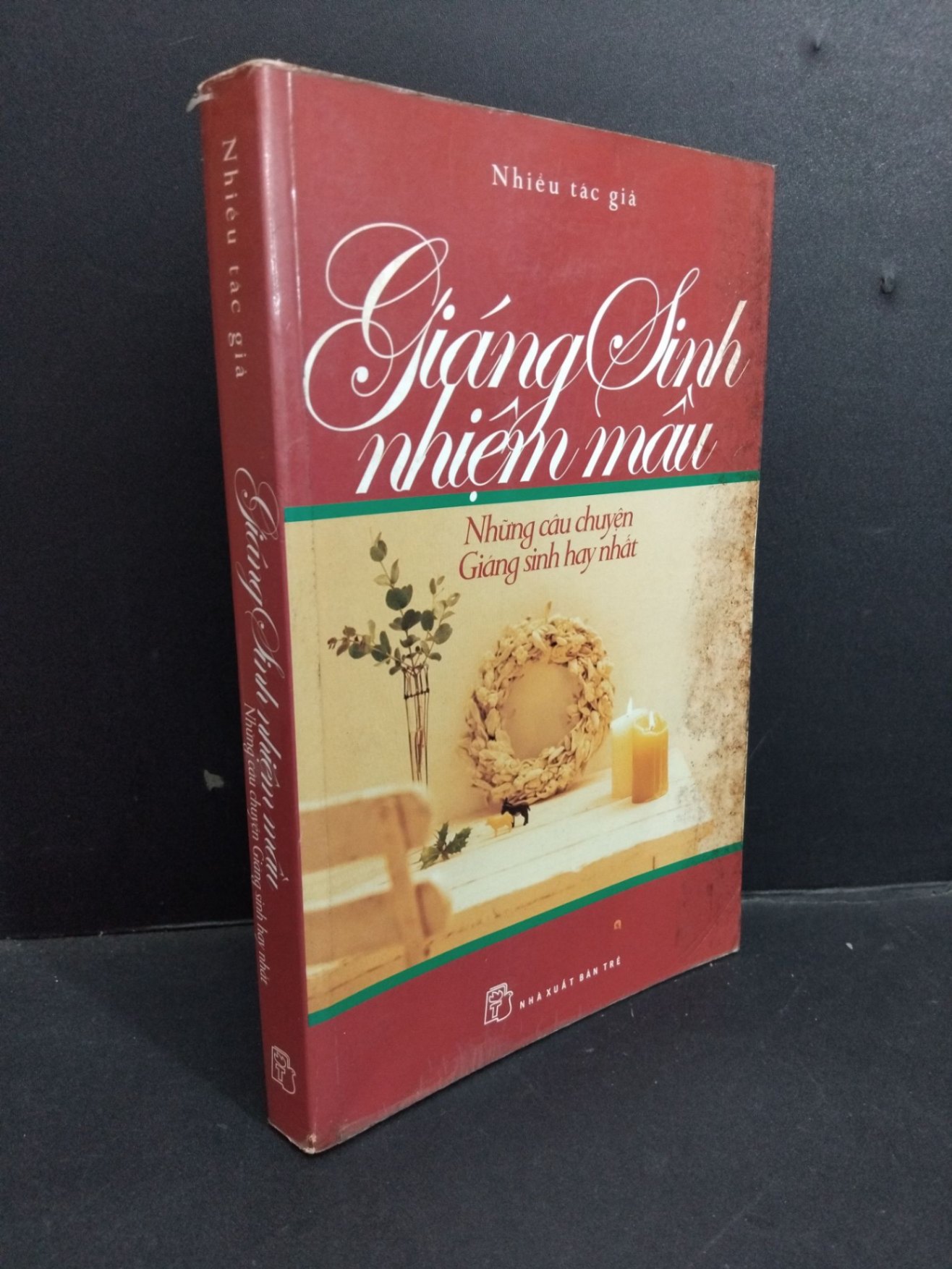 Giáng sinh nhiệm mầu mới 80% ố vàng 2008 HCM2811 VĂN HỌC (NSX)