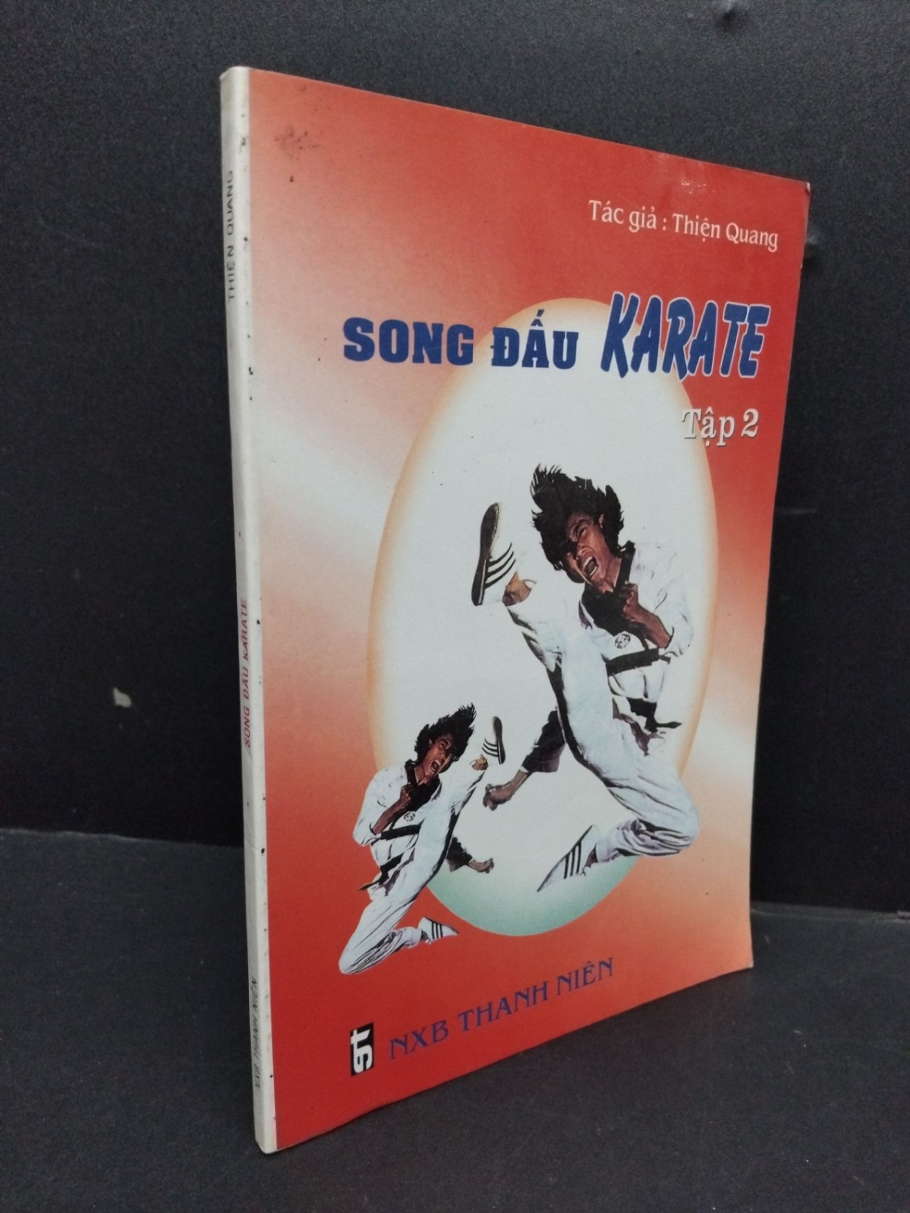 Song đấu Karate tập 2 mới 80% ố 1999 HCM1008 Thiện Quang KỸ NĂNG (NSX)