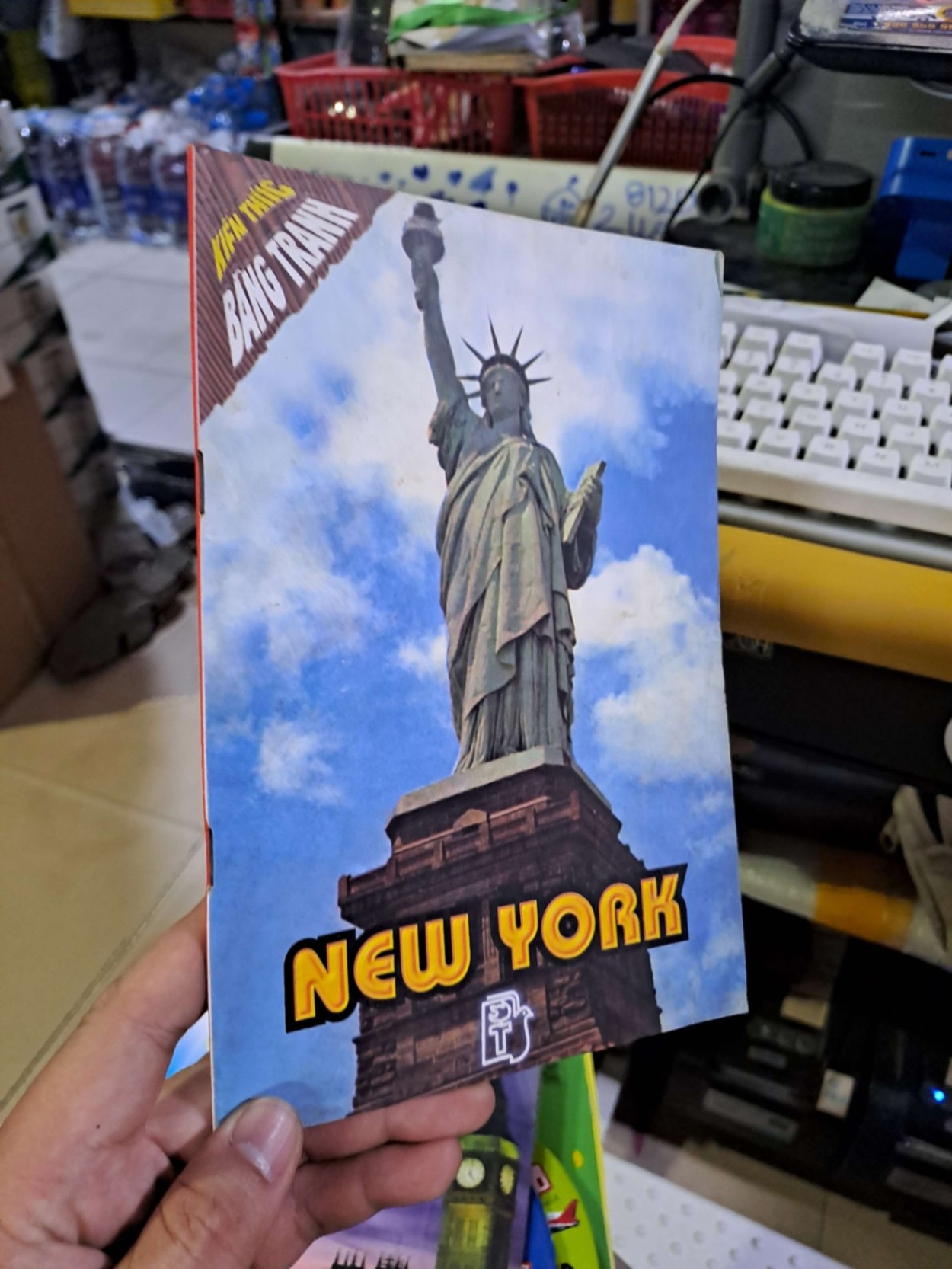 Kiến thức bằng thanh Newyork 5000đ HCM0109 SÁCH ĐỒNG GIÁ 5K