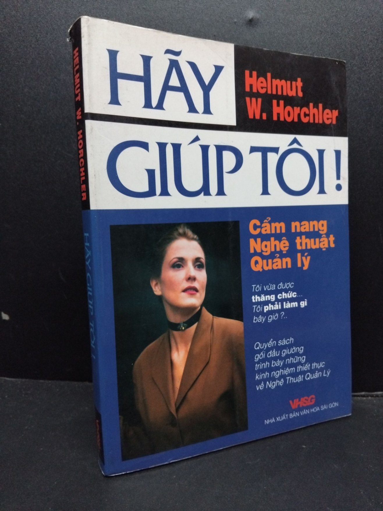 Hãy giúp tôi! mới 80% ố bẩn 2005 HCM2207 Helmut W. Horchler QUẢN TRỊ (NSX)