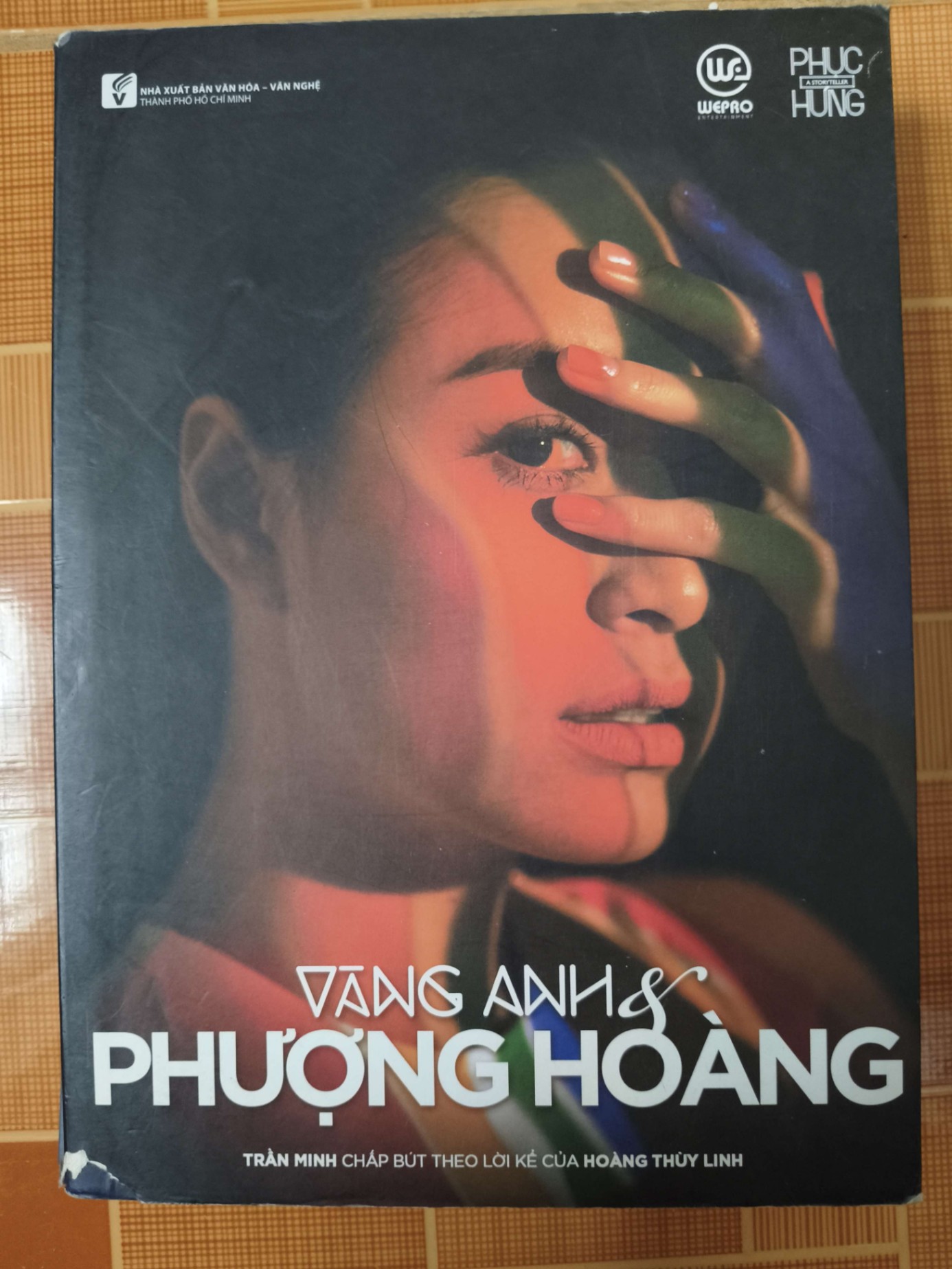 Vàng anh và phượng hoàng - 2017 - 248 trang Sách văn học ANTQ3101