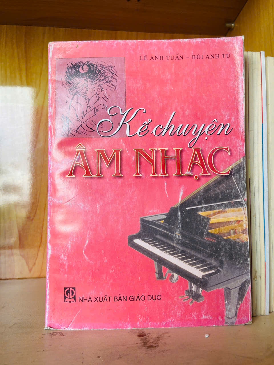 Kể chuyện Âm nhạc / Lê Anh Tuấn ; Bùi Anh Tú Sách giáo khoa - giáo trình VAVO3101