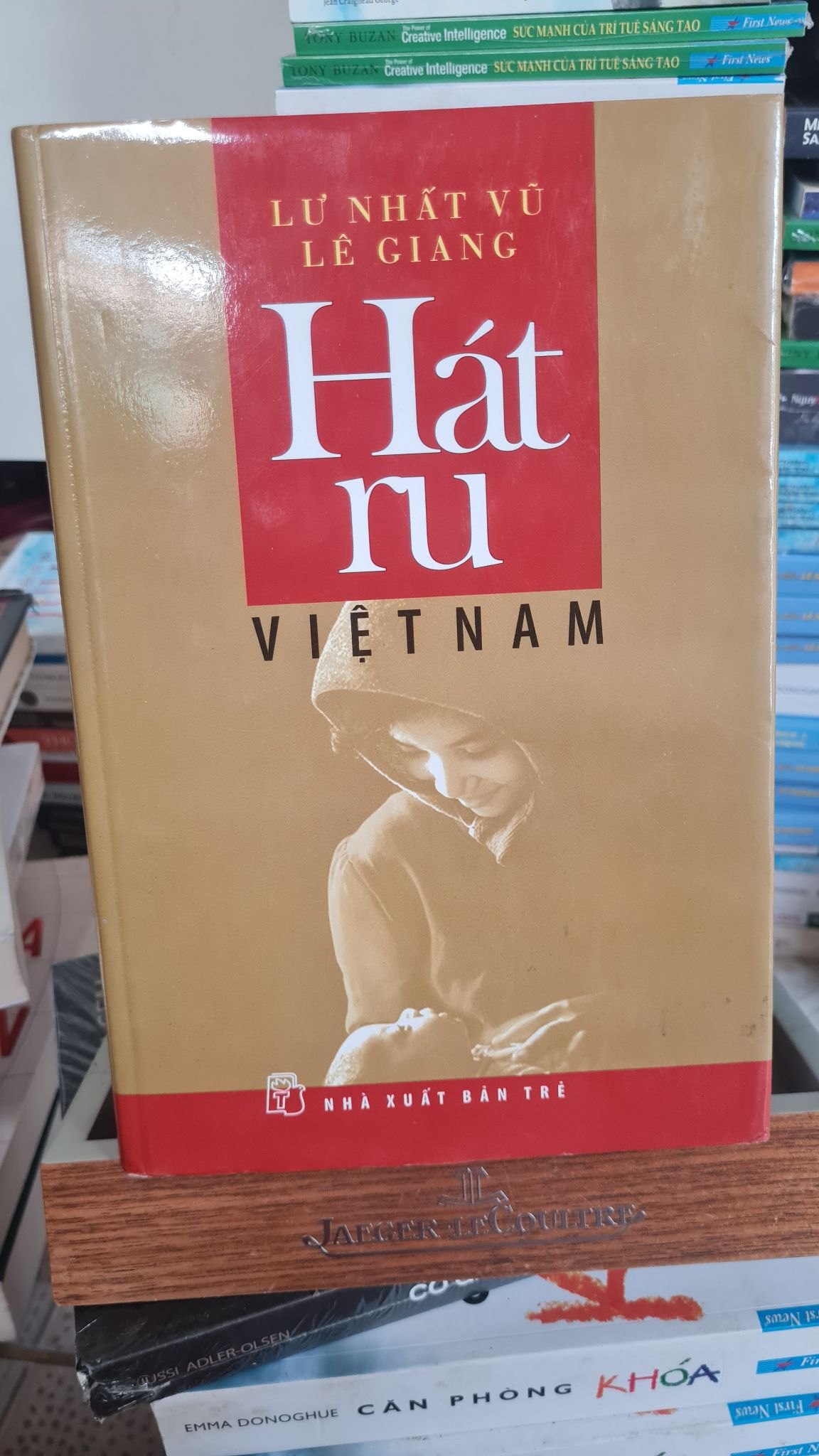 Hát ru Việt Nam - Lư Nhất Vũ Lê Giang Giáo trình đại học - cao đẳng STB0302