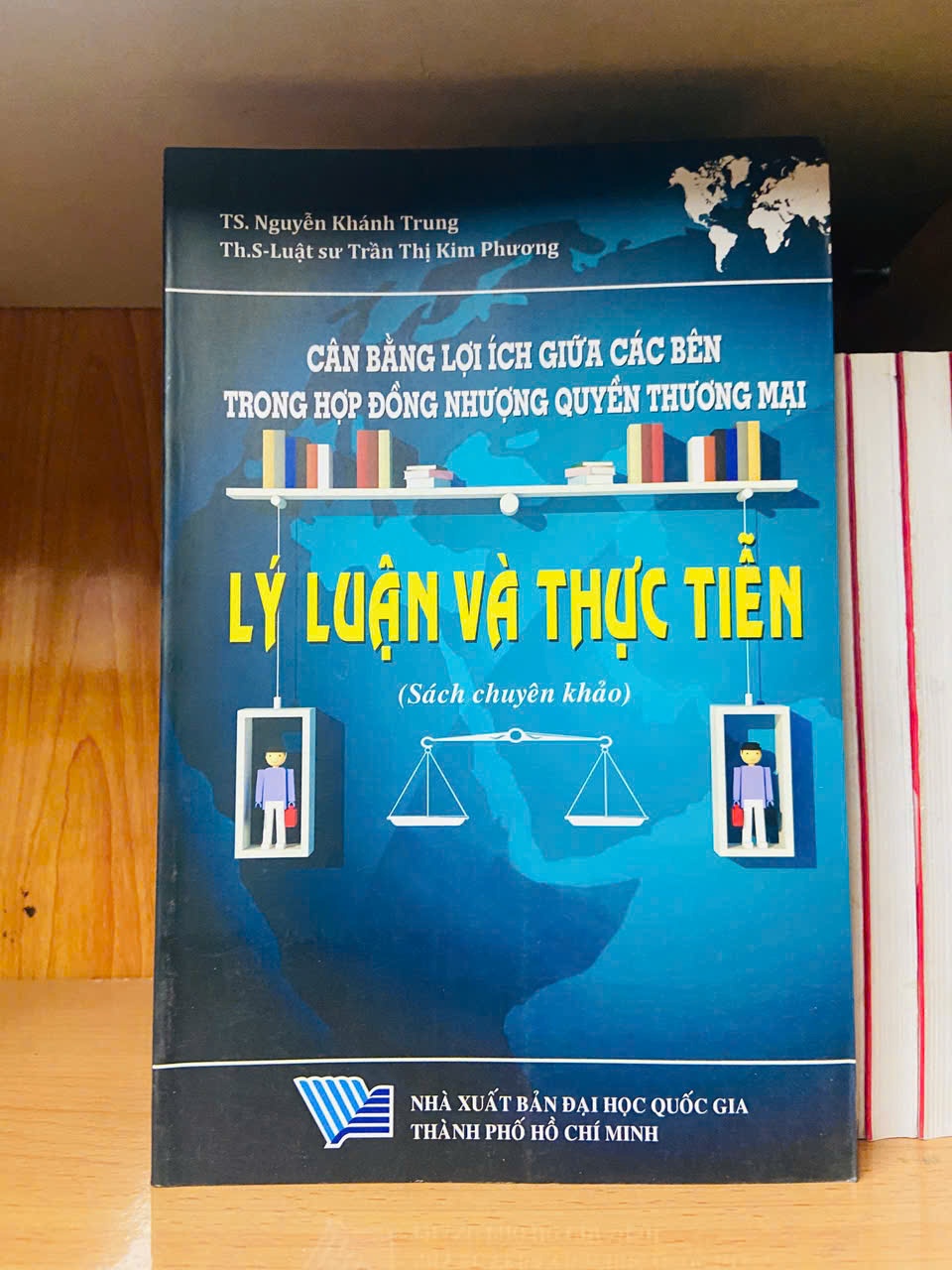 Cân bằng lợi ích giữa các bên trong hợp đồng nhượng quyền Thương Mại Sách giáo khoa - giáo trình VAVO3101