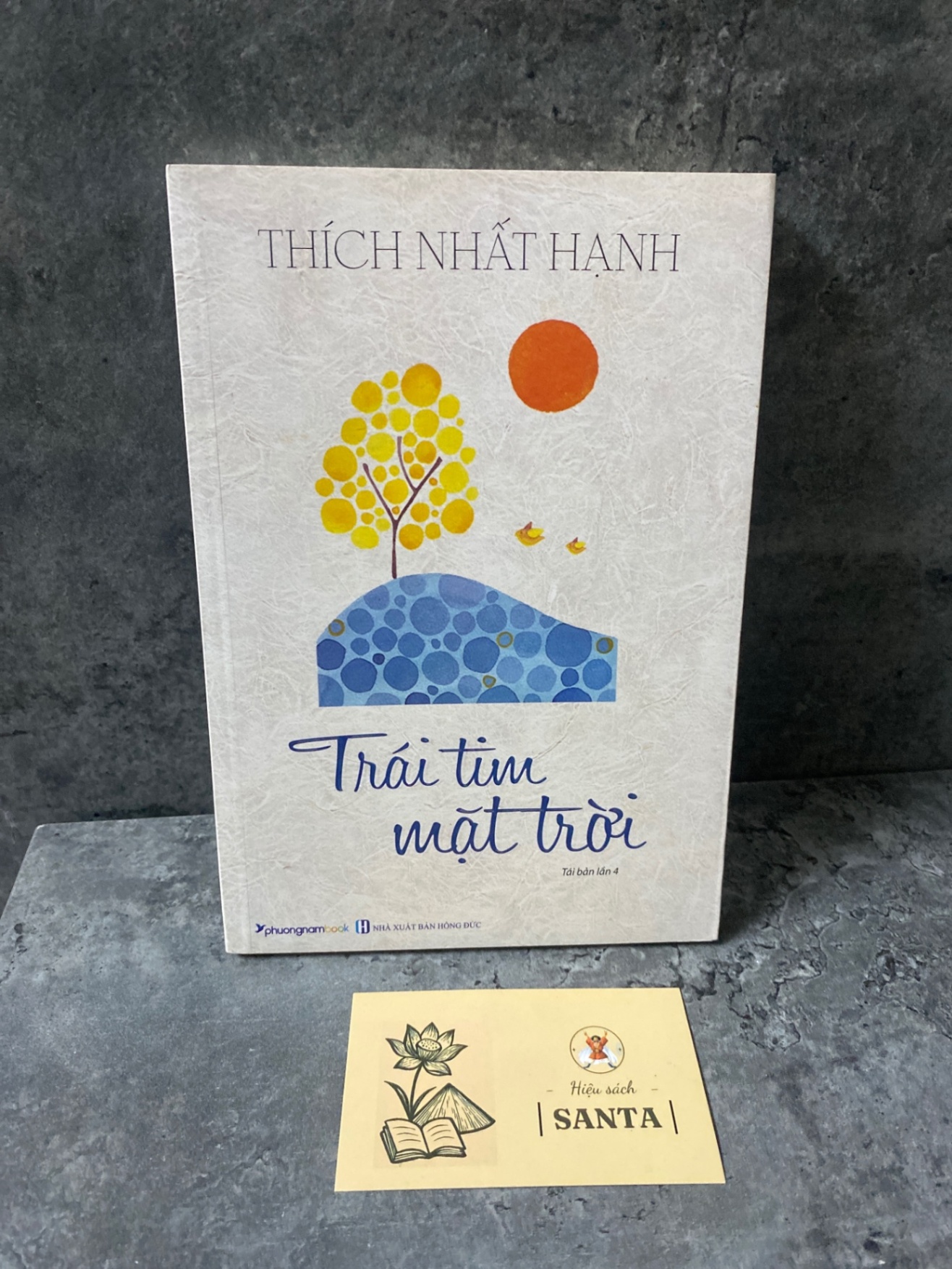 Trái tim mặt trời- Thích Nhất Hạnh Sách tôn giáo - tâm linh STB0302