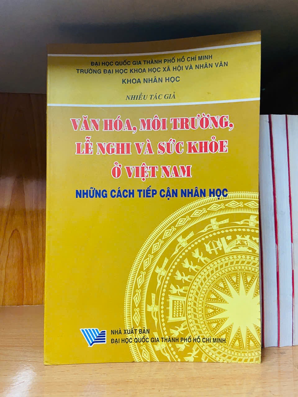 Văn hóa, môi trường, lễ nghi và sức khỏe ở Việt Nam Sách giáo khoa - giáo trình VAVO3101