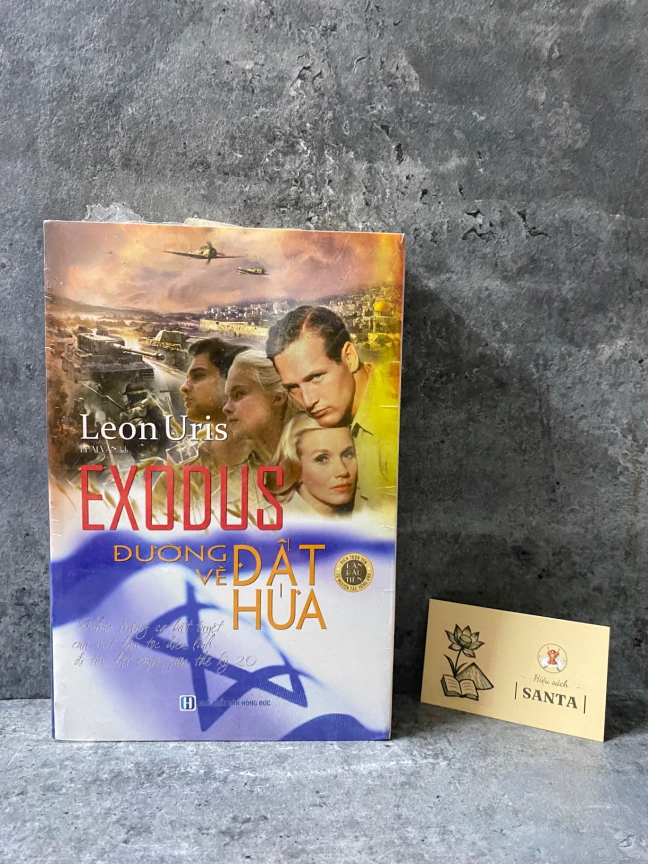 Đường về đất hứa - Leon Uris Exodus- Sách mới còn seal,giấy xốp có ố nhẹ cạnh Sách văn học STB0302