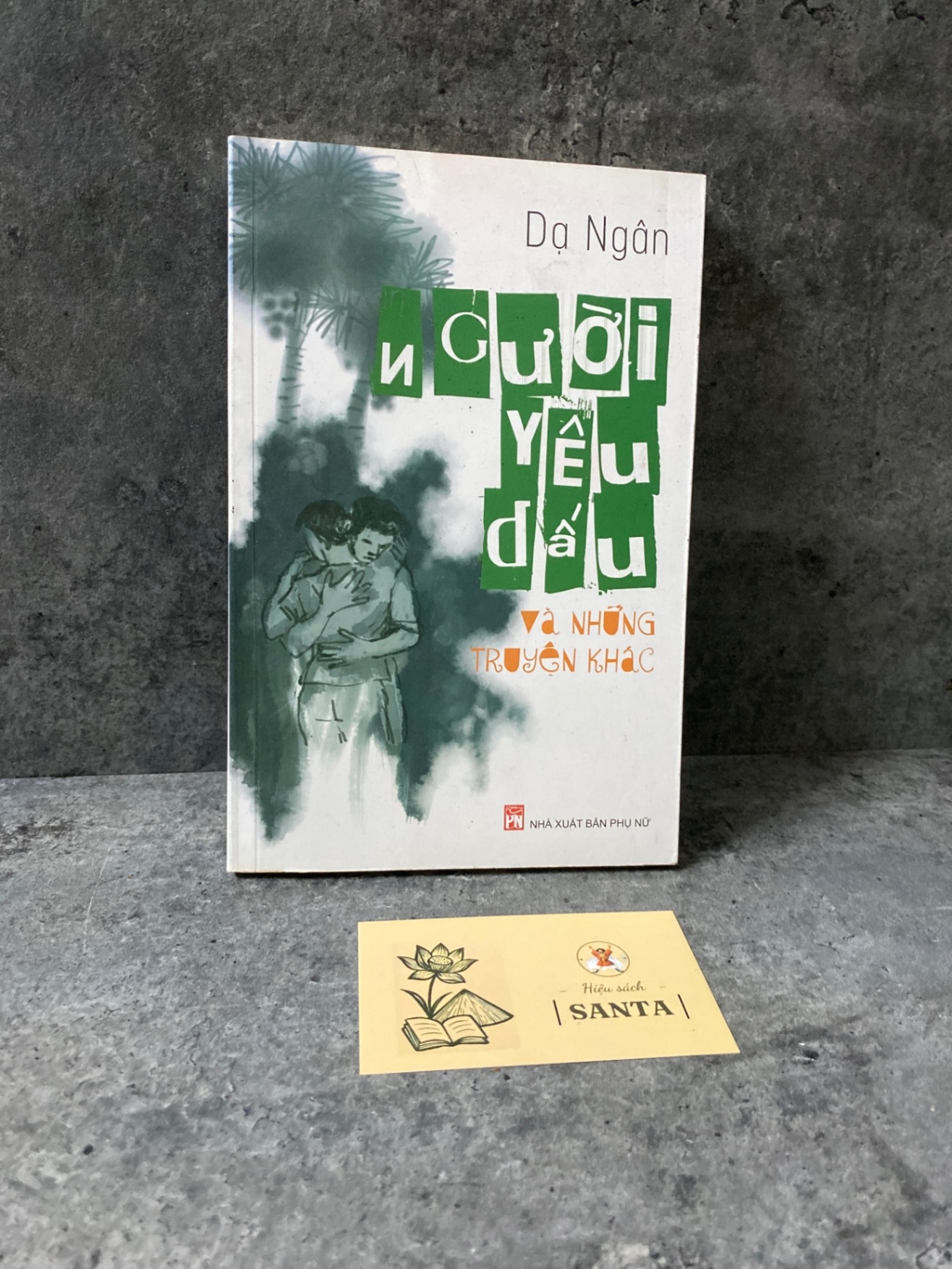 Người yêu dấu và những chuyện khác Sách văn học STB0302