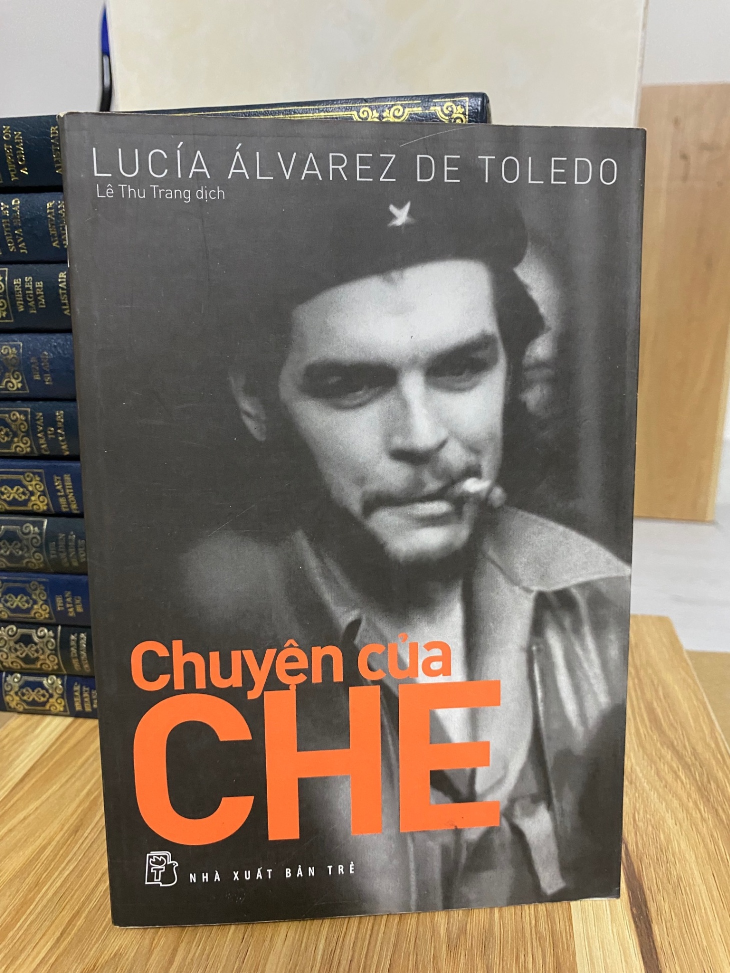 Chuyện của Che Sách Danh nhân STB0302