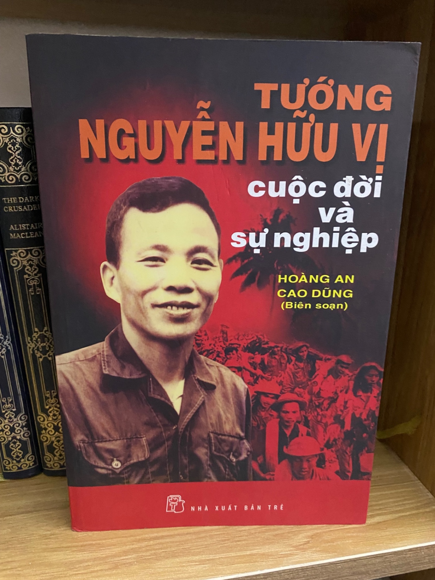 Tướng Nguyễn Hữu Vị cuộc đời và sự nghiệp (sách lưu kho mới 85%) Sách Danh nhân STB0302